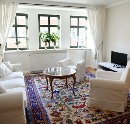 Gastewohnung "Arnoldiblick" Gotha Bagian luar foto